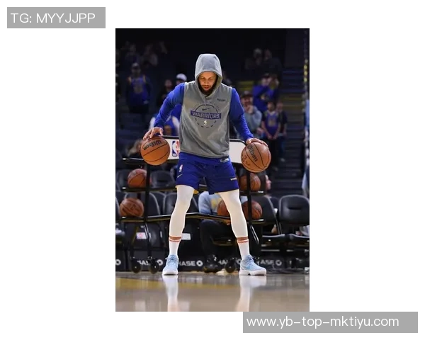 致敬篮球传奇库里今日穿搭Nike科比6代ProtroSail配色球鞋展现风采