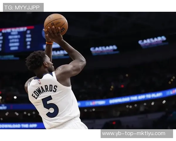 爱德华兹双撤步后再跳一步是否算走步引发热议